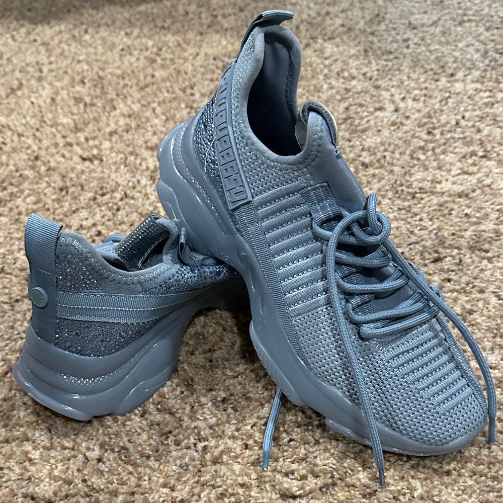 Steve Madden Gray Sneakers
